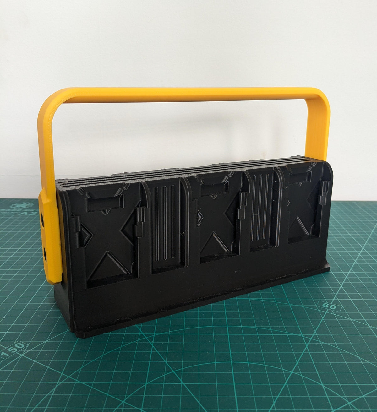 DeWalt Battery Carrier x6